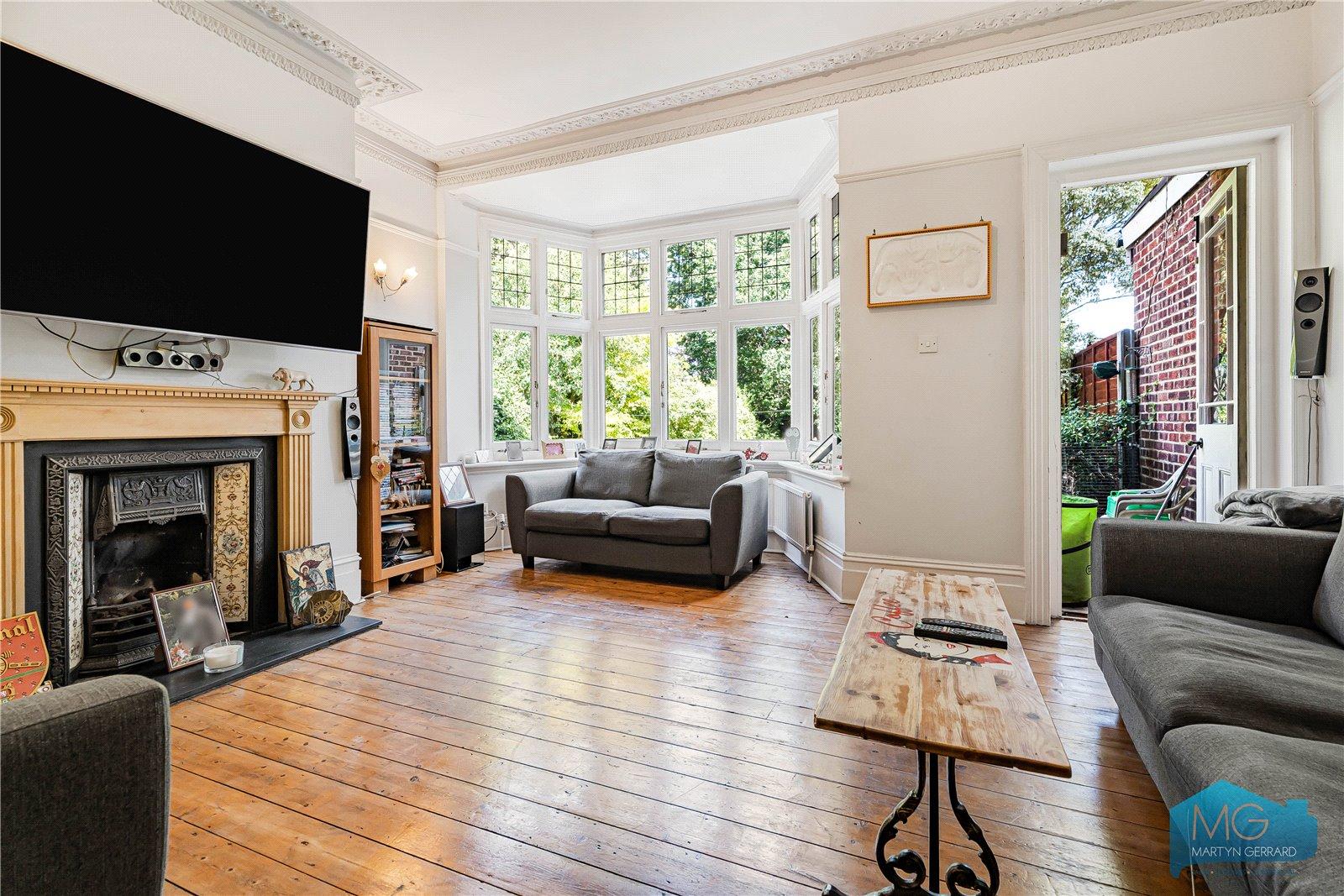 6 bedroom Semi-Detached House for sale - Martyn Gerrard