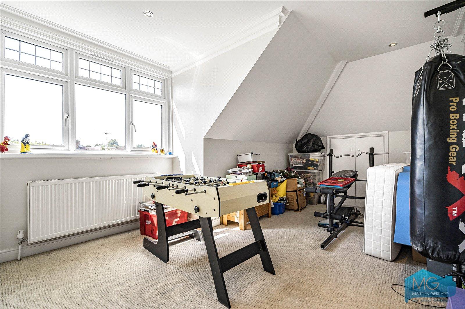 6 bedroom Semi-Detached House for sale - Martyn Gerrard