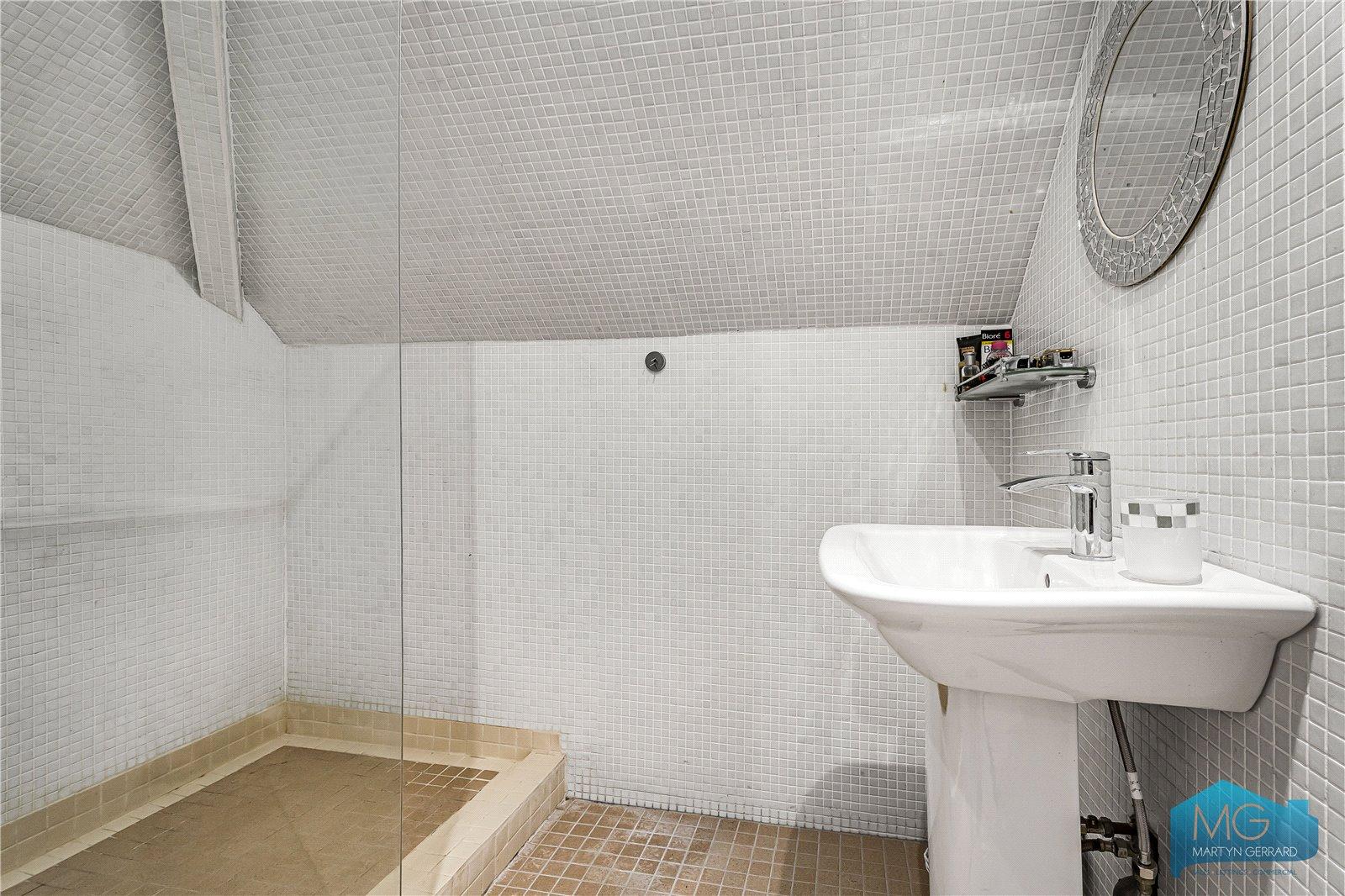 6 bedroom Semi-Detached House for sale - Martyn Gerrard