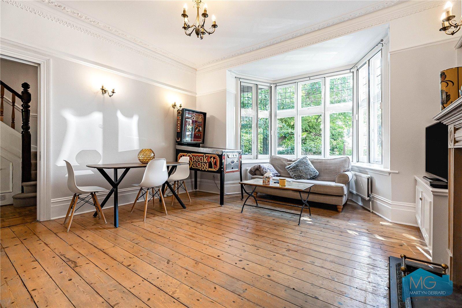 6 bedroom Semi-Detached House for sale - Martyn Gerrard
