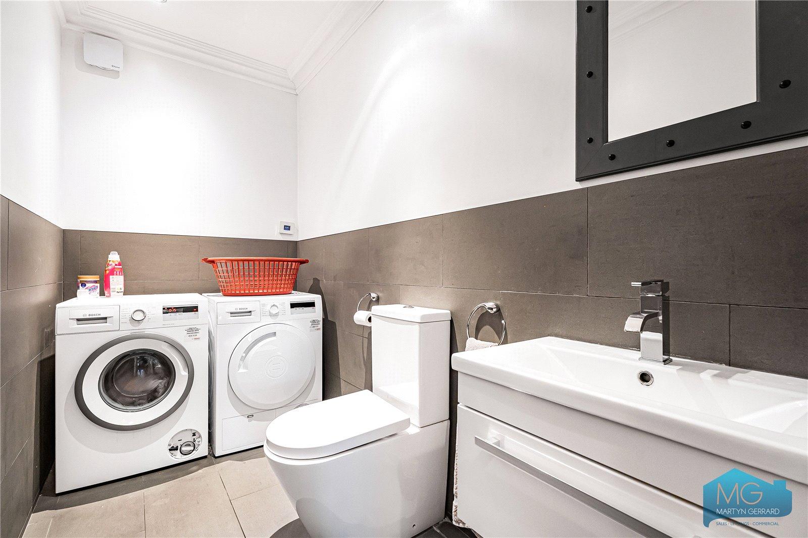 6 bedroom Semi-Detached House for sale - Martyn Gerrard