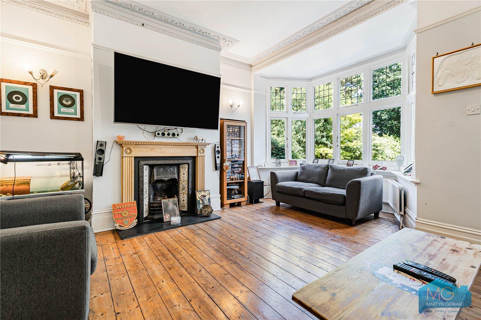 6 bedroom Semi-Detached House for sale - Martyn Gerrard