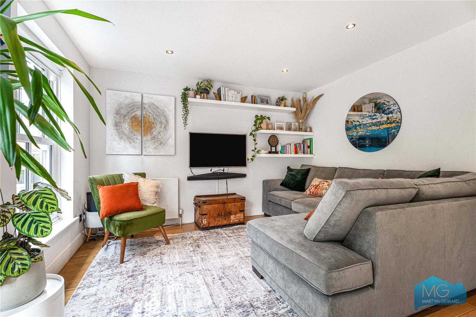 Postern Green, Enfield, EN2+  - Martyn Gerrard