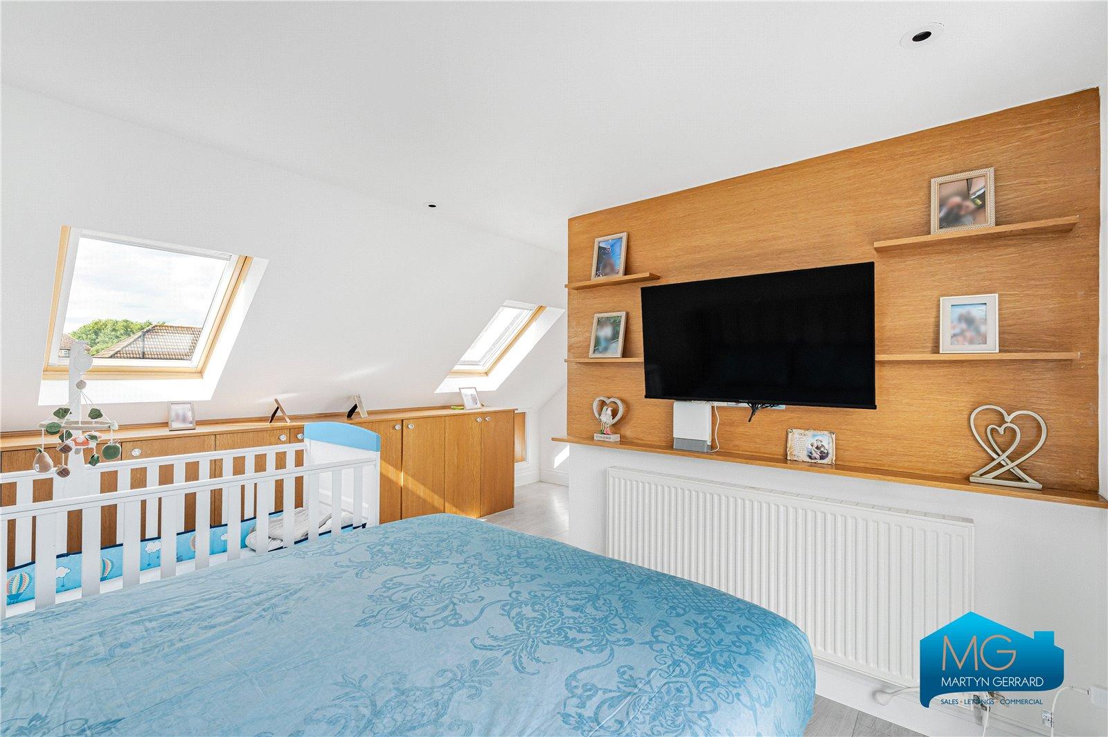 5 bedroom End of Terrace House to rent - Martyn Gerrard