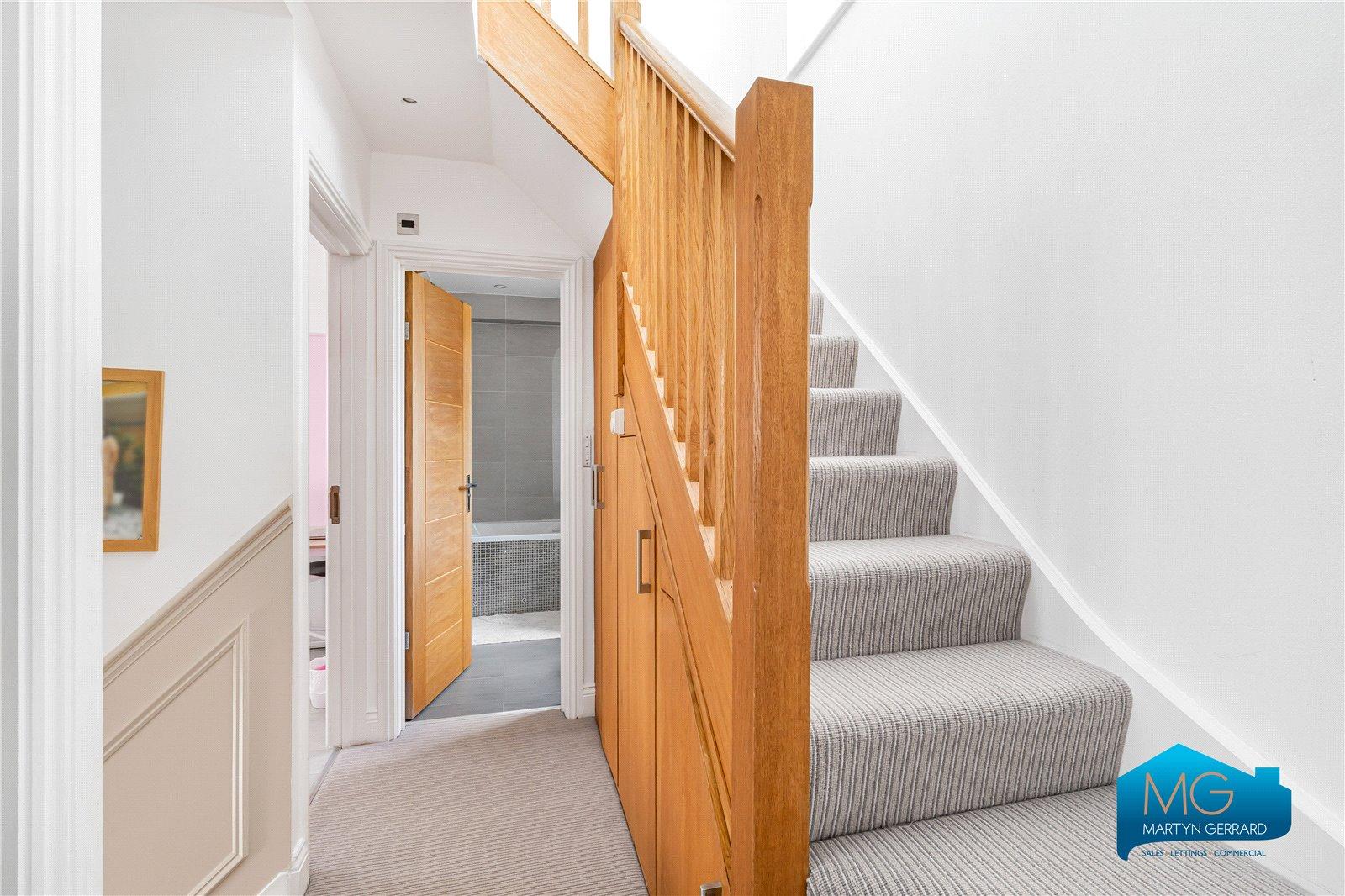 5 bedroom End of Terrace House to rent - Martyn Gerrard