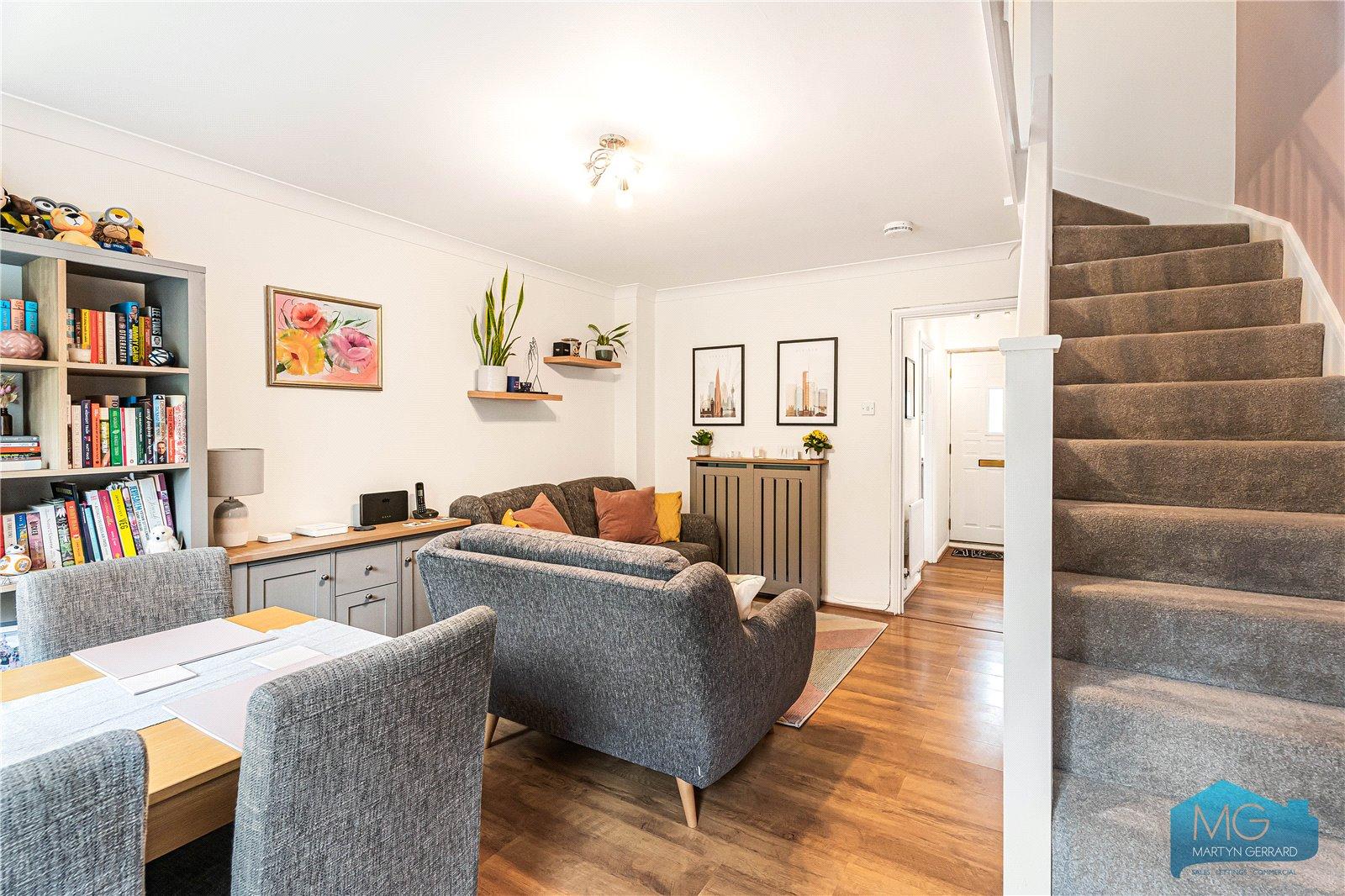 2 bedroom Terraced House for sale - Martyn Gerrard