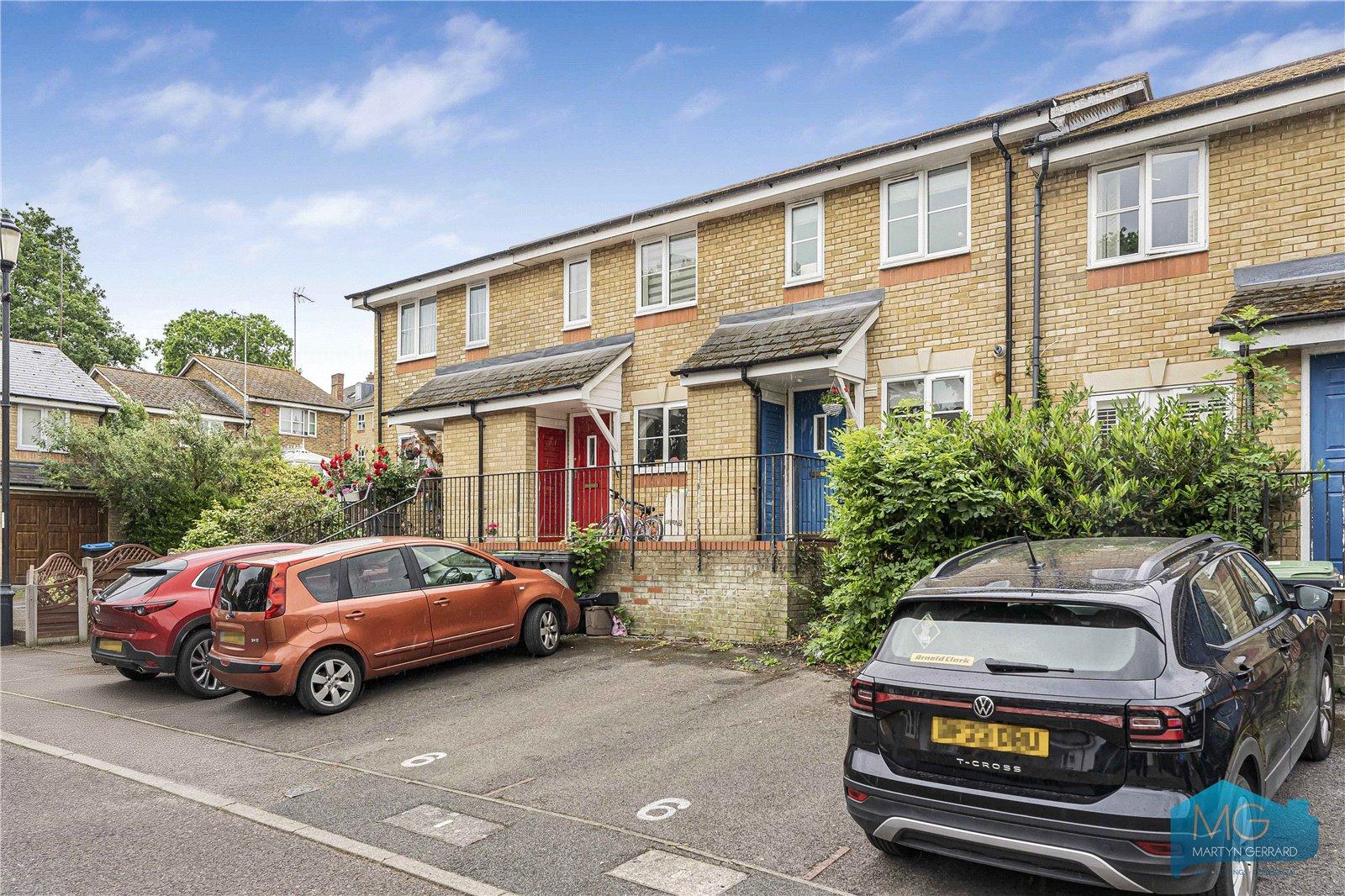 2 bedroom Terraced House for sale - Martyn Gerrard