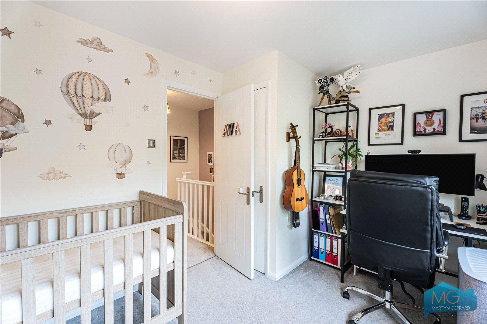 2 bedroom Terraced House for sale - Martyn Gerrard