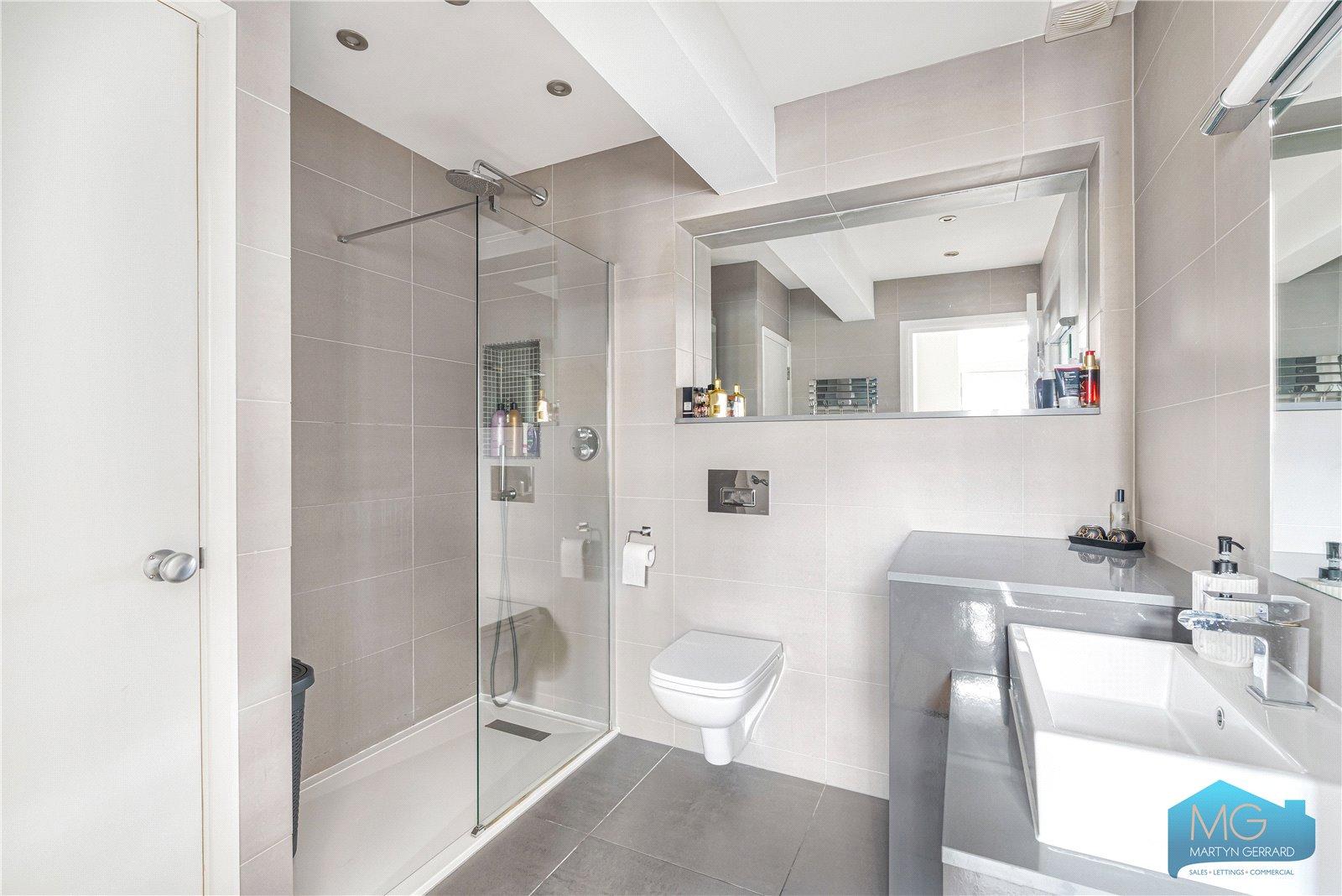 1 bedroom Apartment for sale - Martyn Gerrard