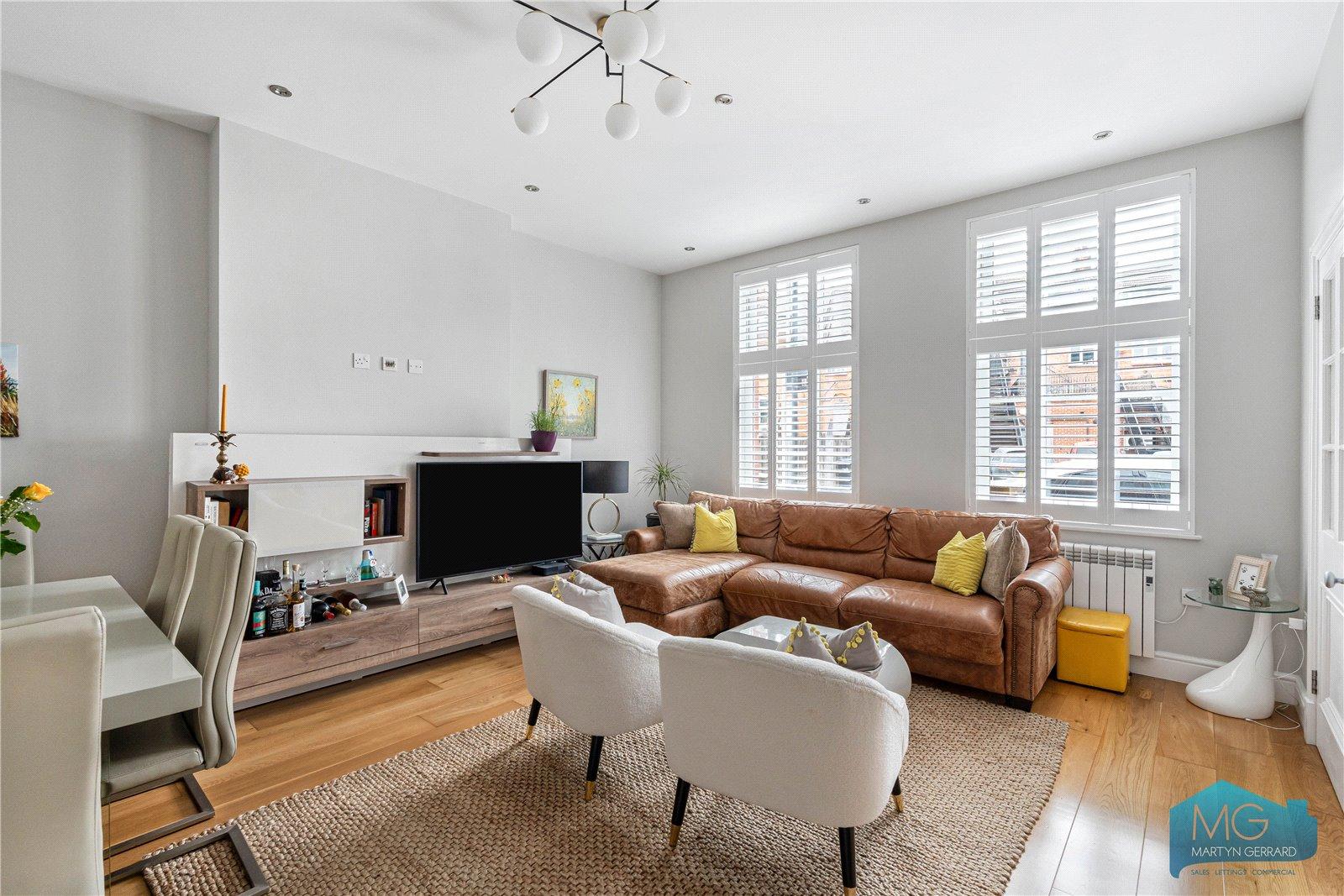 1 bedroom Apartment for sale - Martyn Gerrard