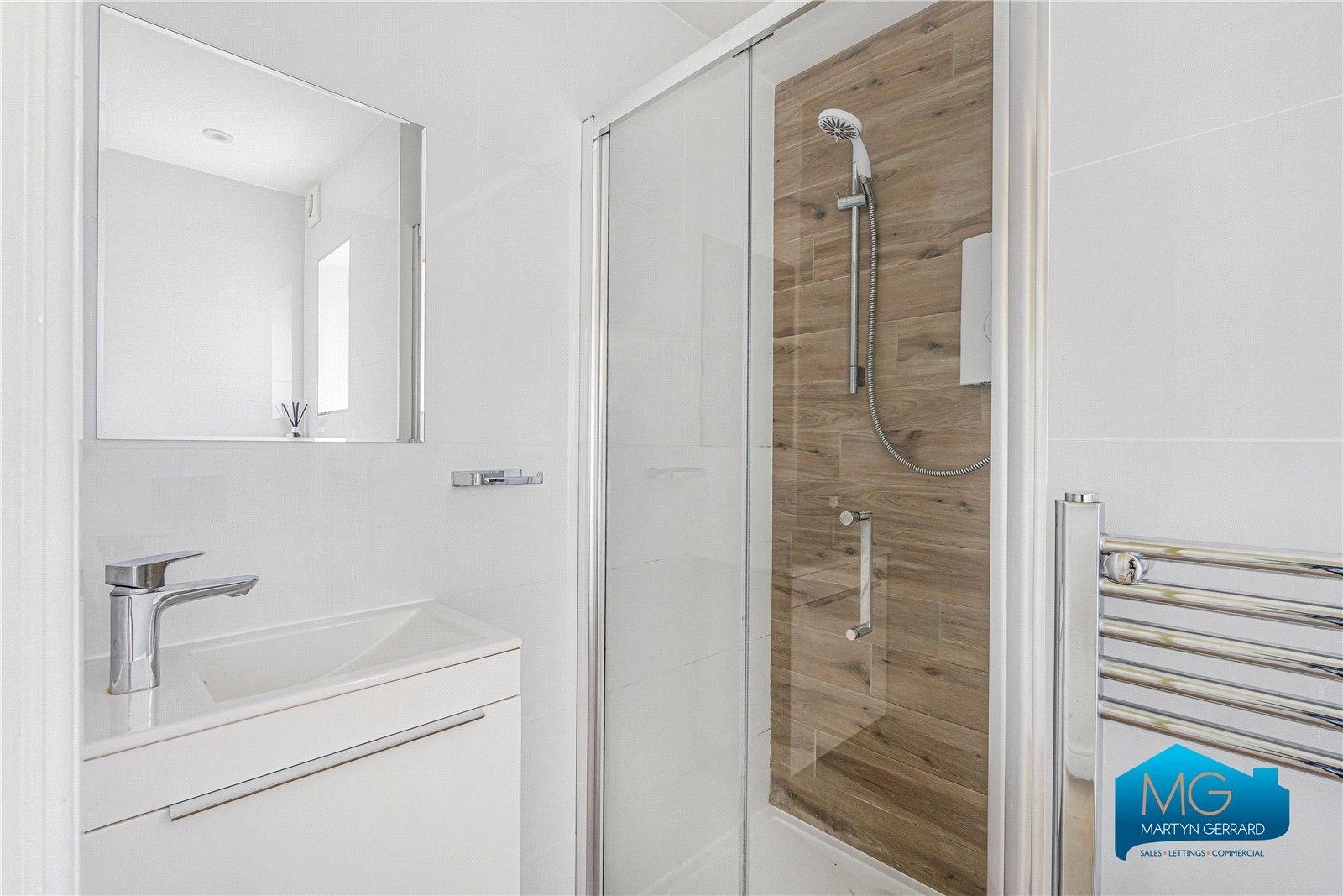 5 bedroom Semi-Detached House to rent - Martyn Gerrard