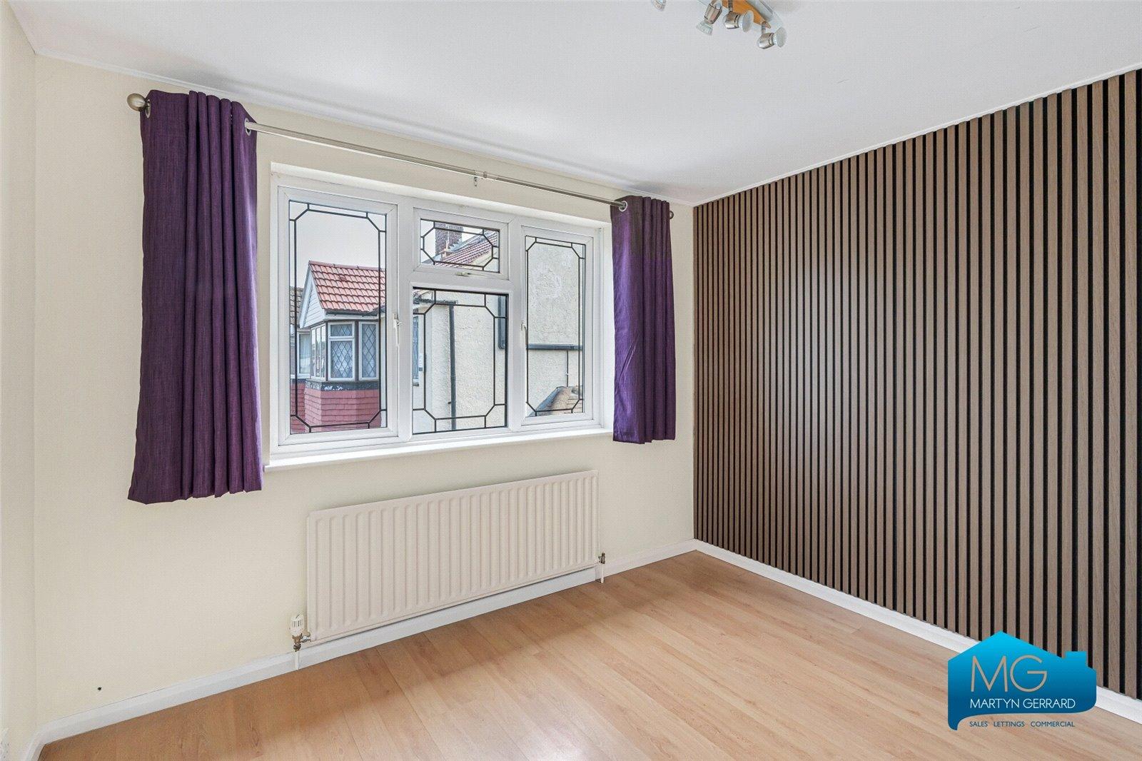 5 bedroom Semi-Detached House to rent - Martyn Gerrard