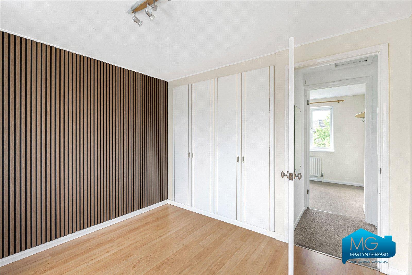 5 bedroom Semi-Detached House to rent - Martyn Gerrard