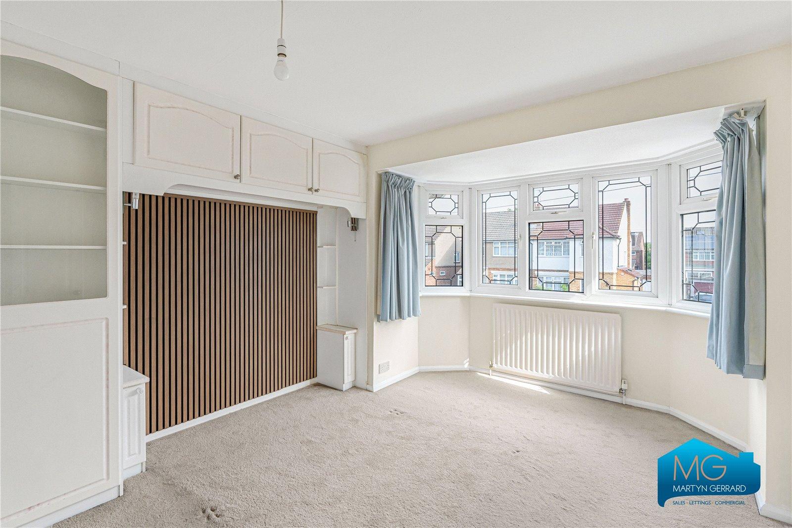 5 bedroom Semi-Detached House to rent - Martyn Gerrard