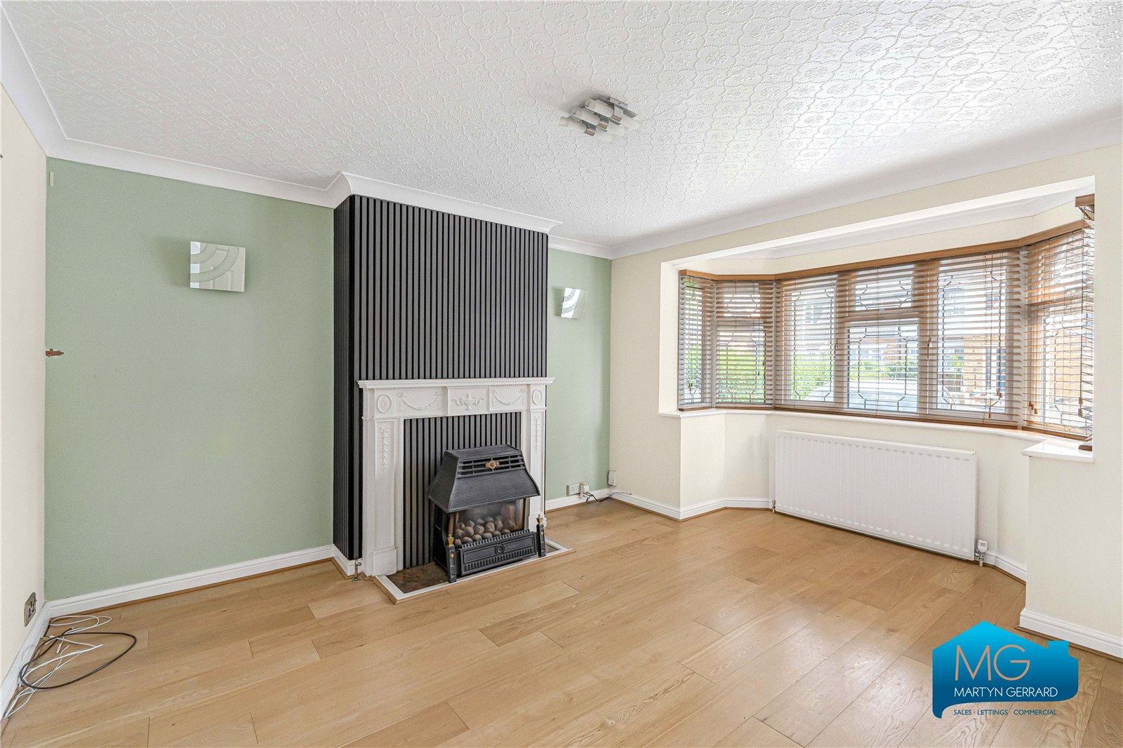 5 bedroom Semi-Detached House to rent - Martyn Gerrard