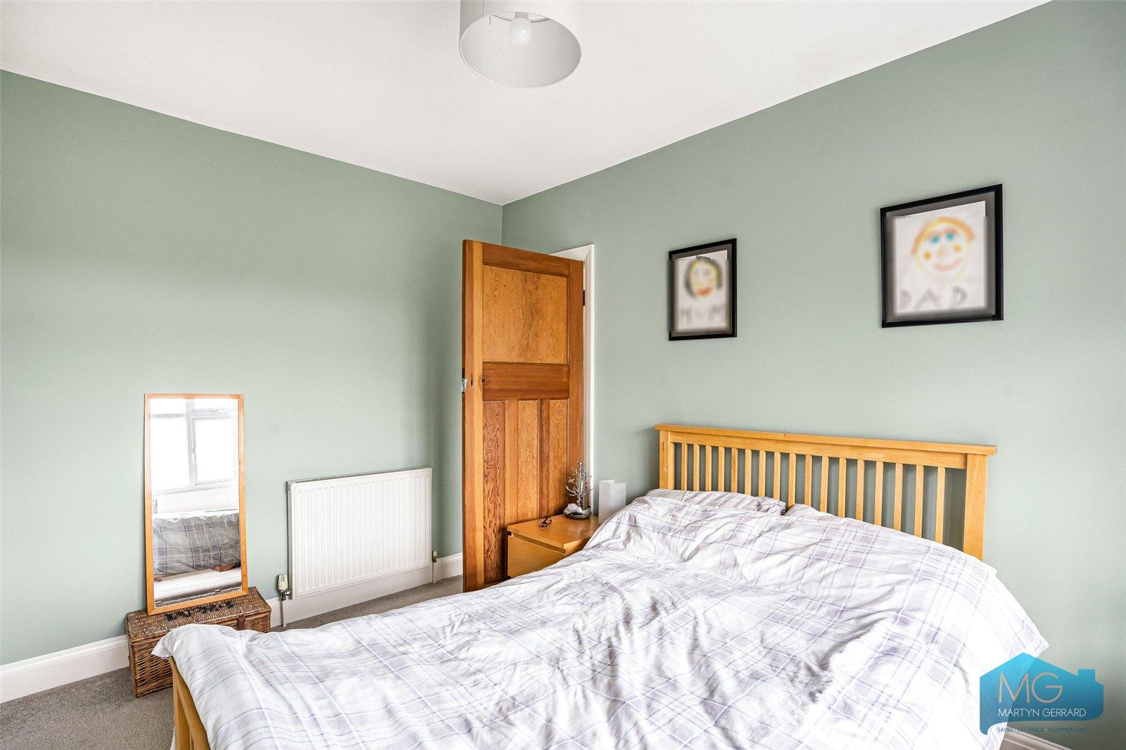 4 bedroom End of Terrace House for sale - Martyn Gerrard