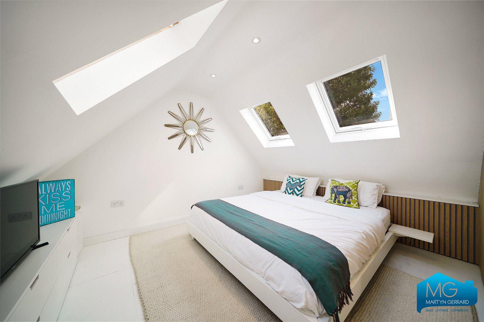3 bedroom Terraced House for sale - Martyn Gerrard