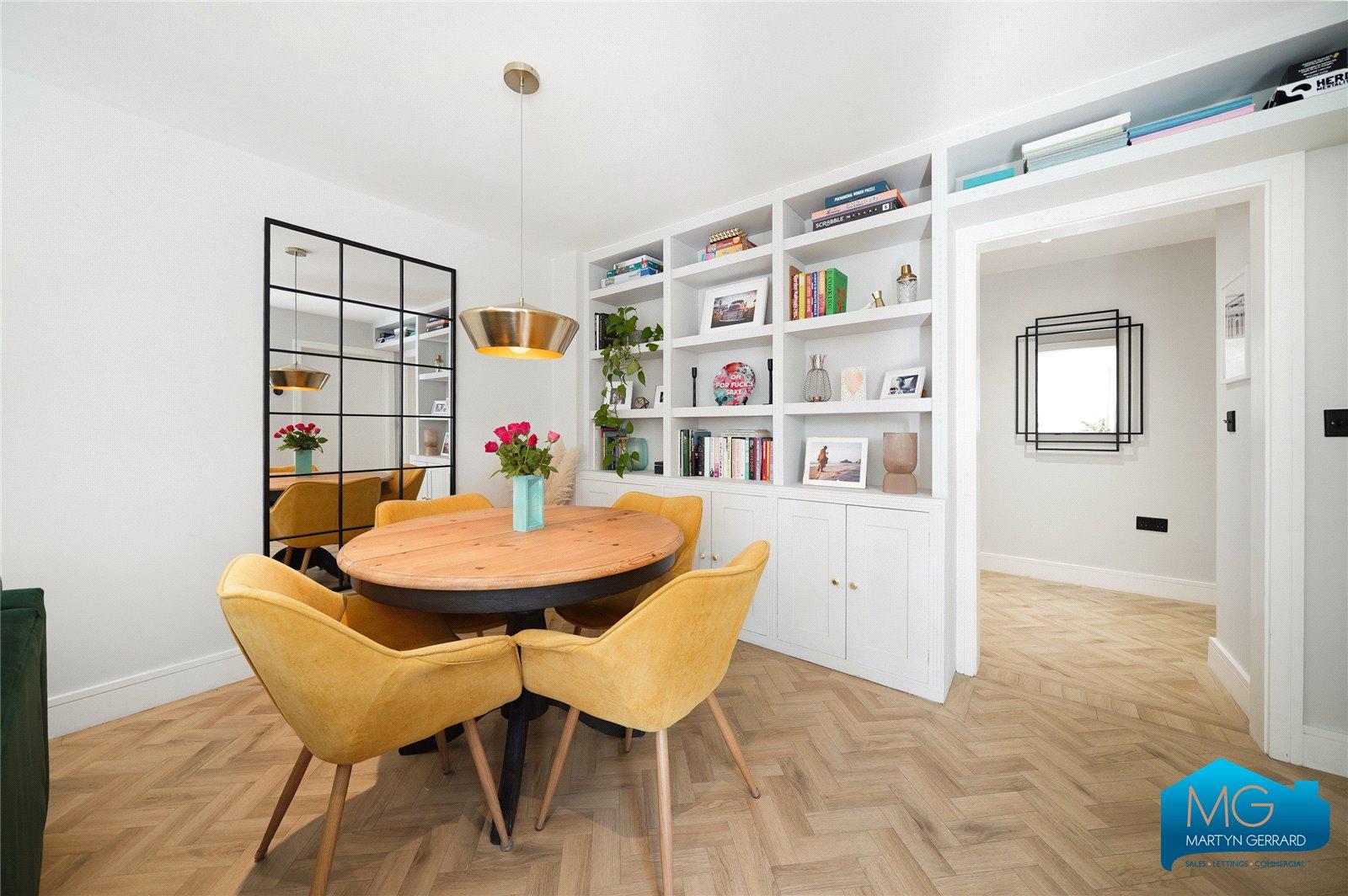 3 bedroom Terraced House for sale - Martyn Gerrard