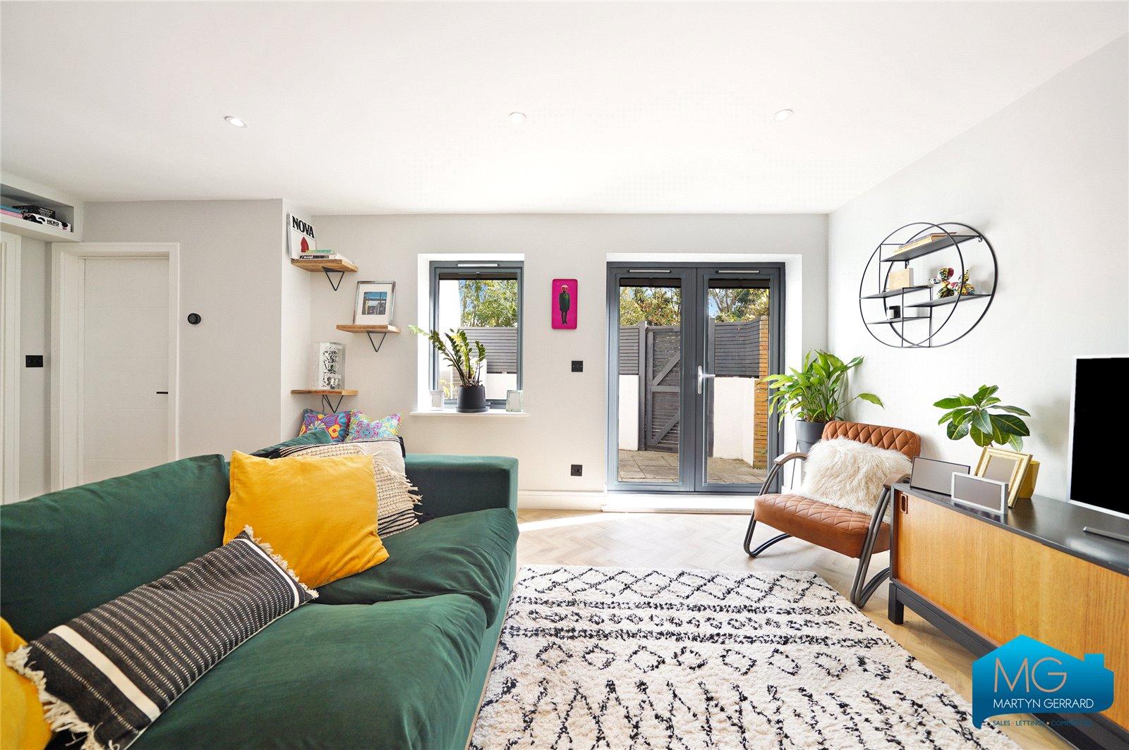 3 bedroom Terraced House for sale - Martyn Gerrard