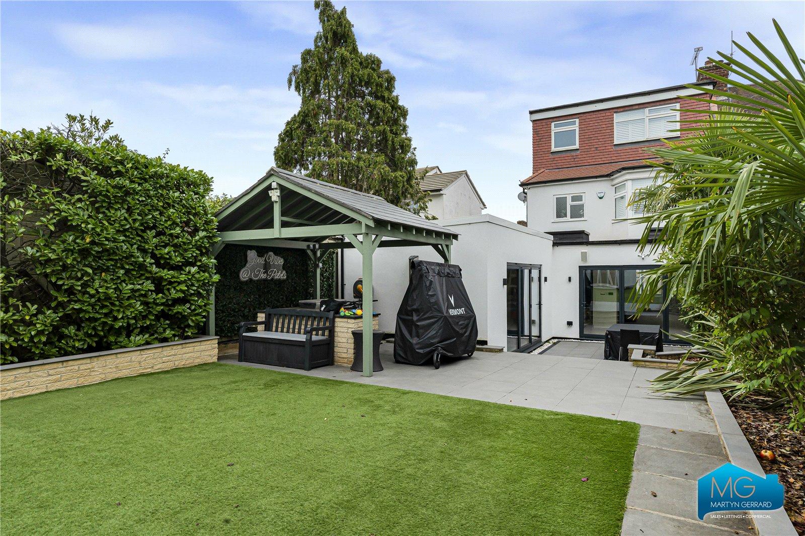 5 bedroom Semi-Detached House to rent - Martyn Gerrard
