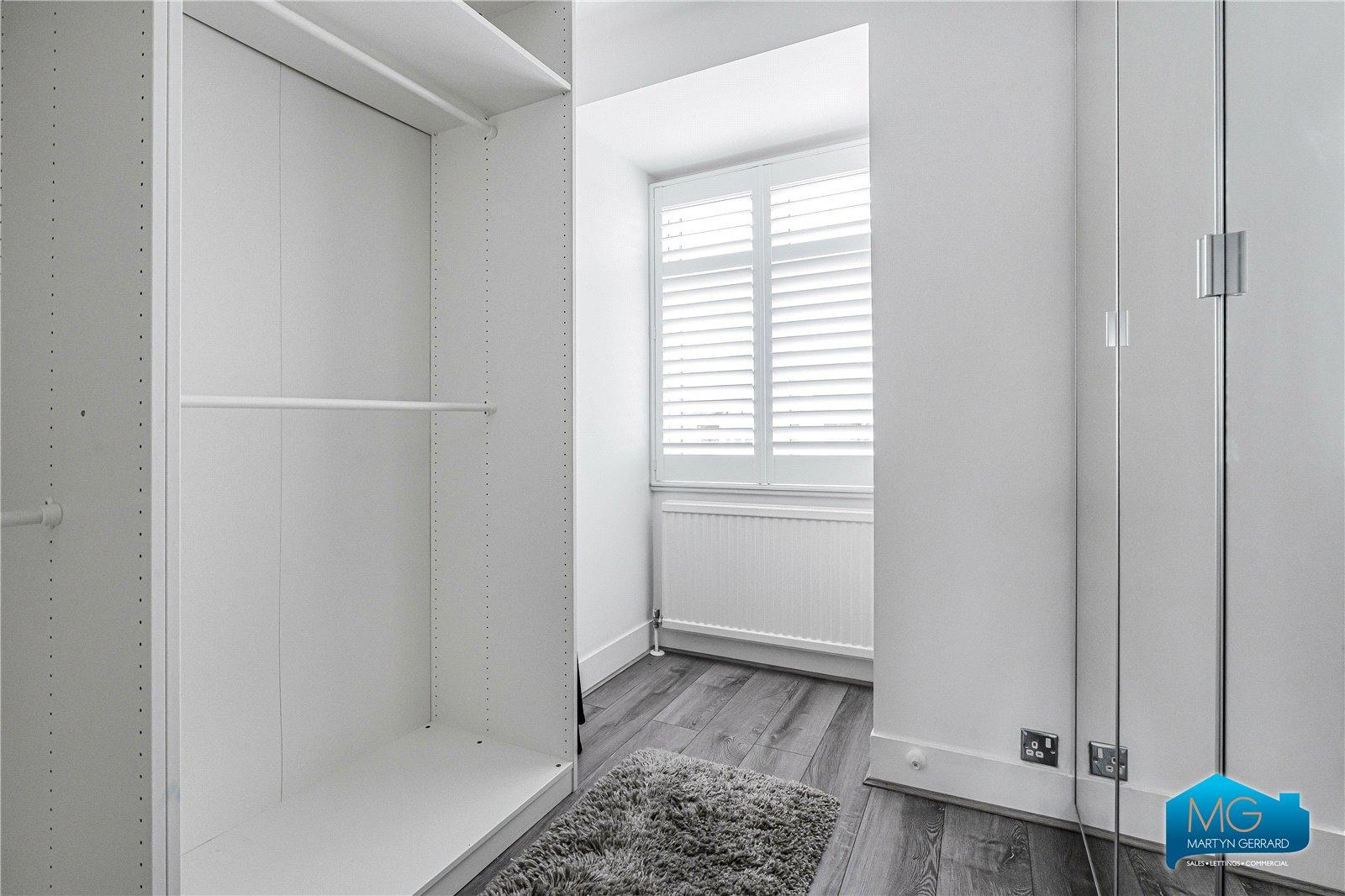 5 bedroom Semi-Detached House to rent - Martyn Gerrard