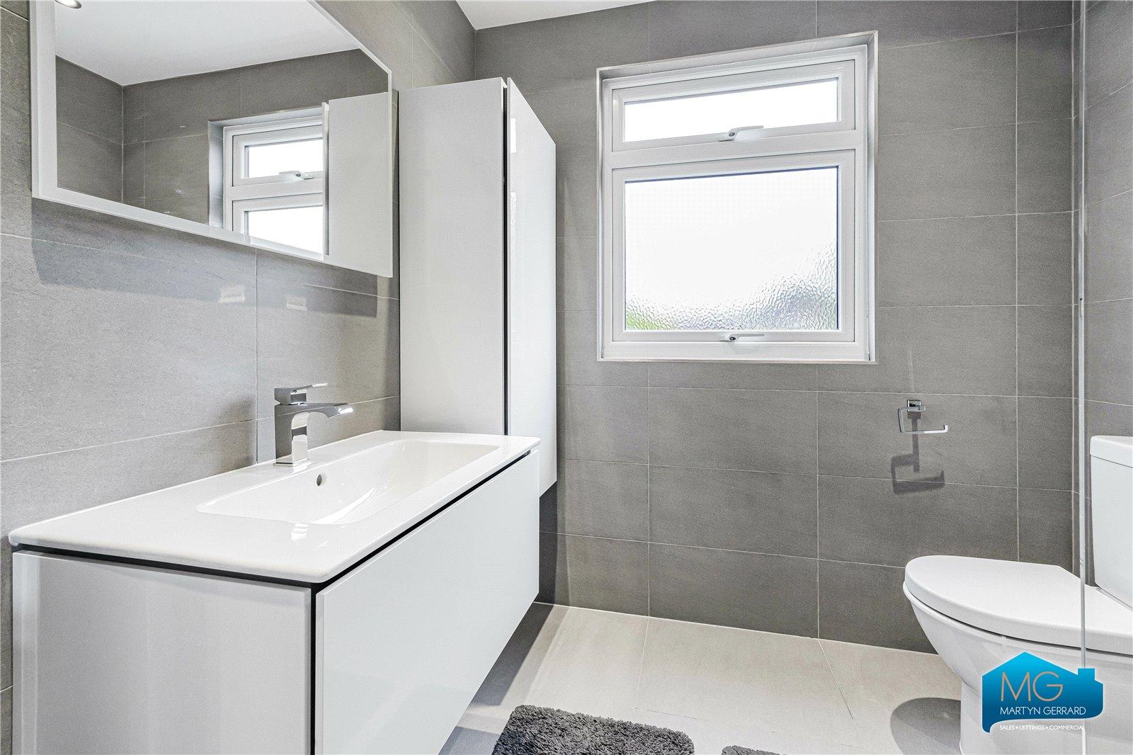 5 bedroom Semi-Detached House to rent - Martyn Gerrard