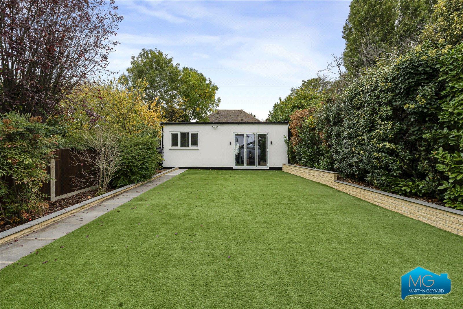 5 bedroom Semi-Detached House to rent - Martyn Gerrard