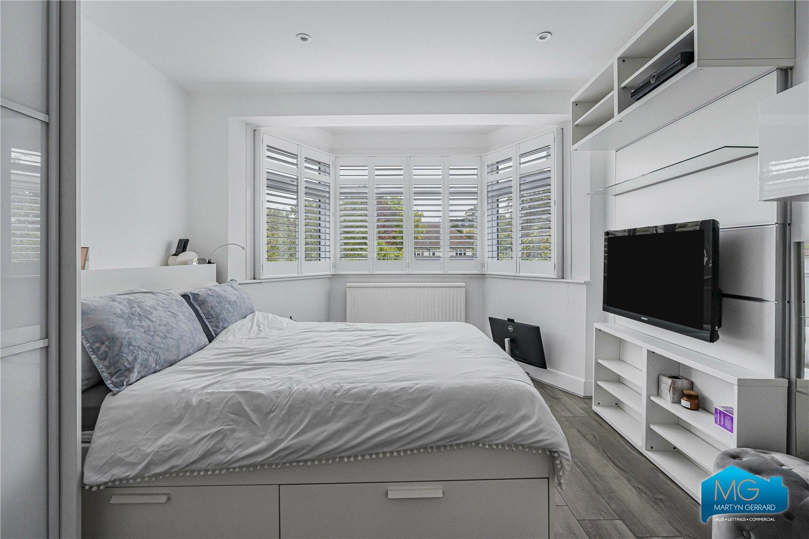 5 bedroom Semi-Detached House to rent - Martyn Gerrard