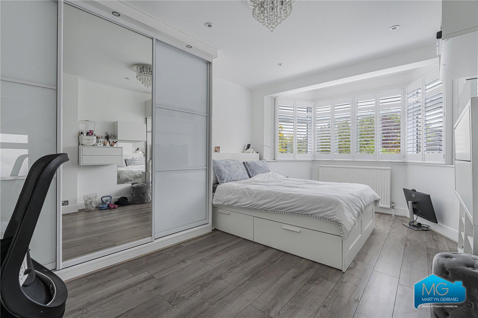 5 bedroom Semi-Detached House to rent - Martyn Gerrard