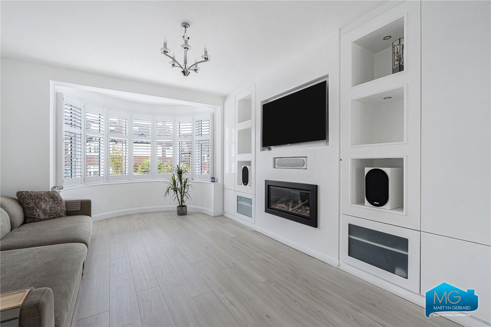 5 bedroom Semi-Detached House to rent - Martyn Gerrard
