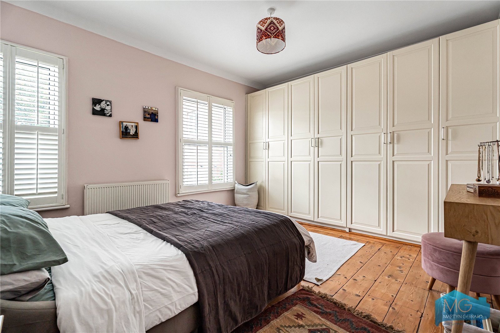 2 bedroom End of Terrace House for sale - Martyn Gerrard