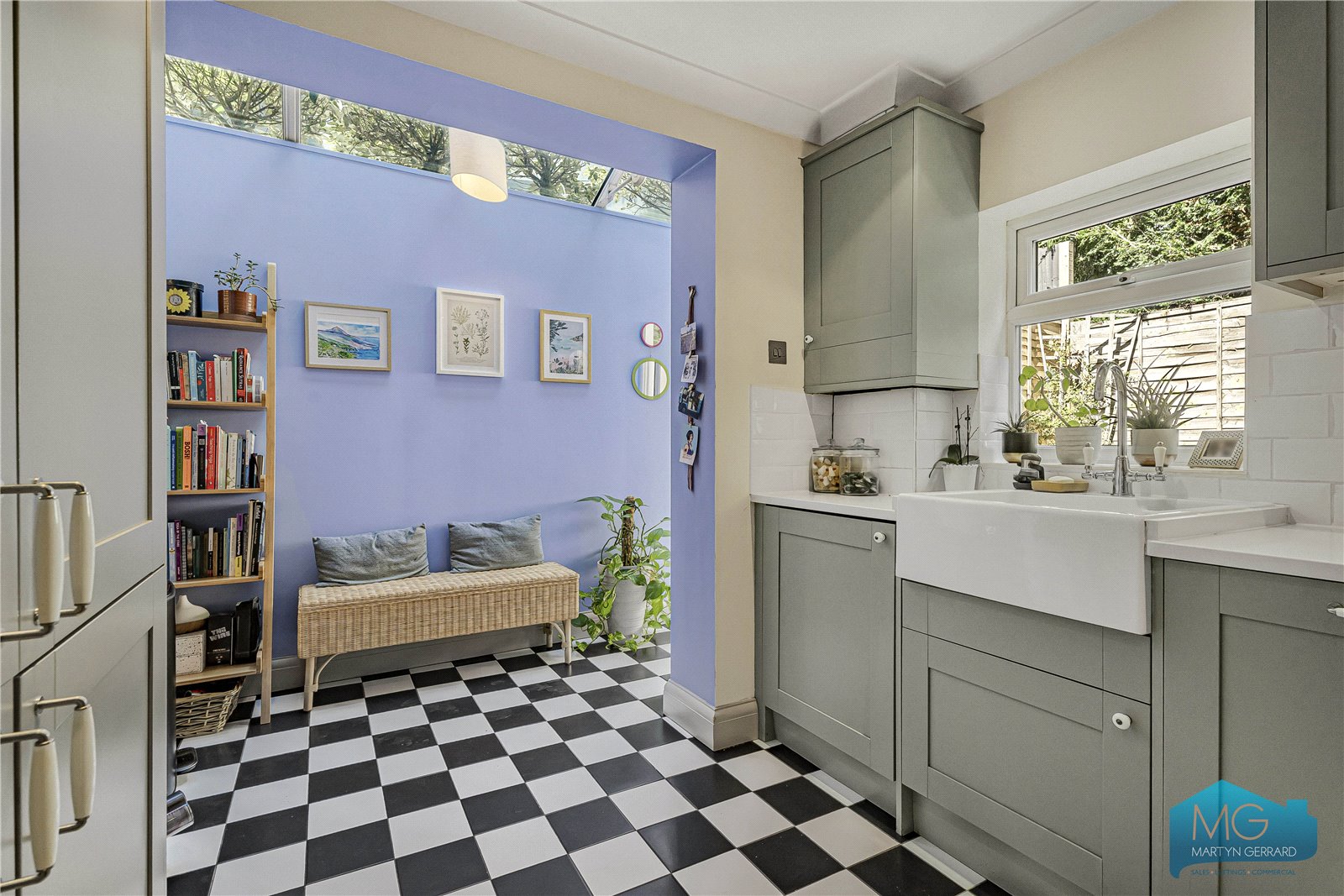 2 bedroom End of Terrace House for sale - Martyn Gerrard