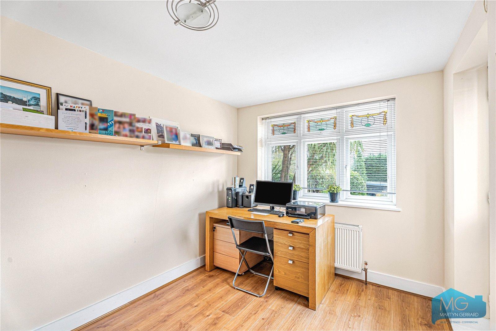 5 bedroom Semi-Detached House for sale - Martyn Gerrard