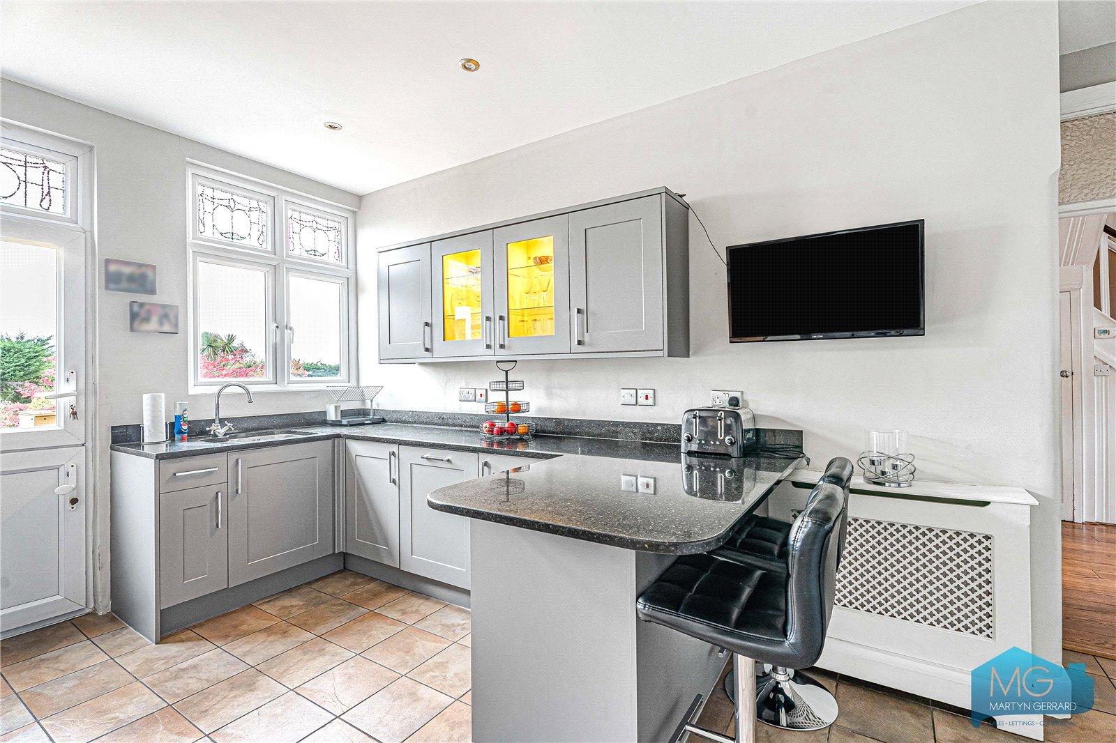 5 bedroom Semi-Detached House for sale - Martyn Gerrard