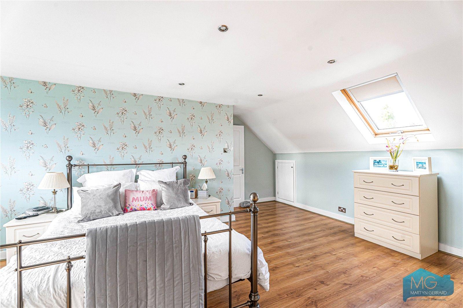 5 bedroom Semi-Detached House for sale - Martyn Gerrard