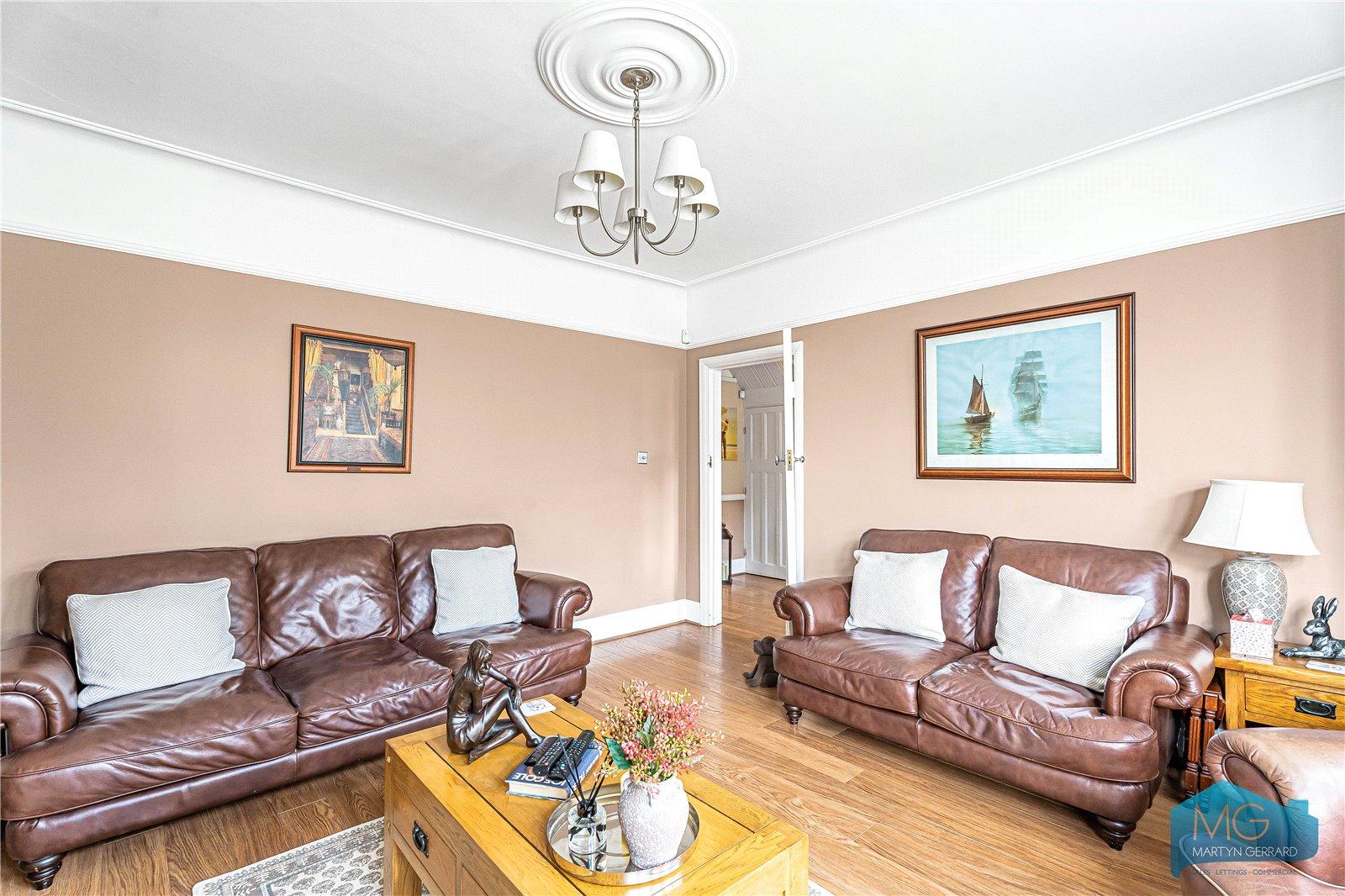 5 bedroom Semi-Detached House for sale - Martyn Gerrard