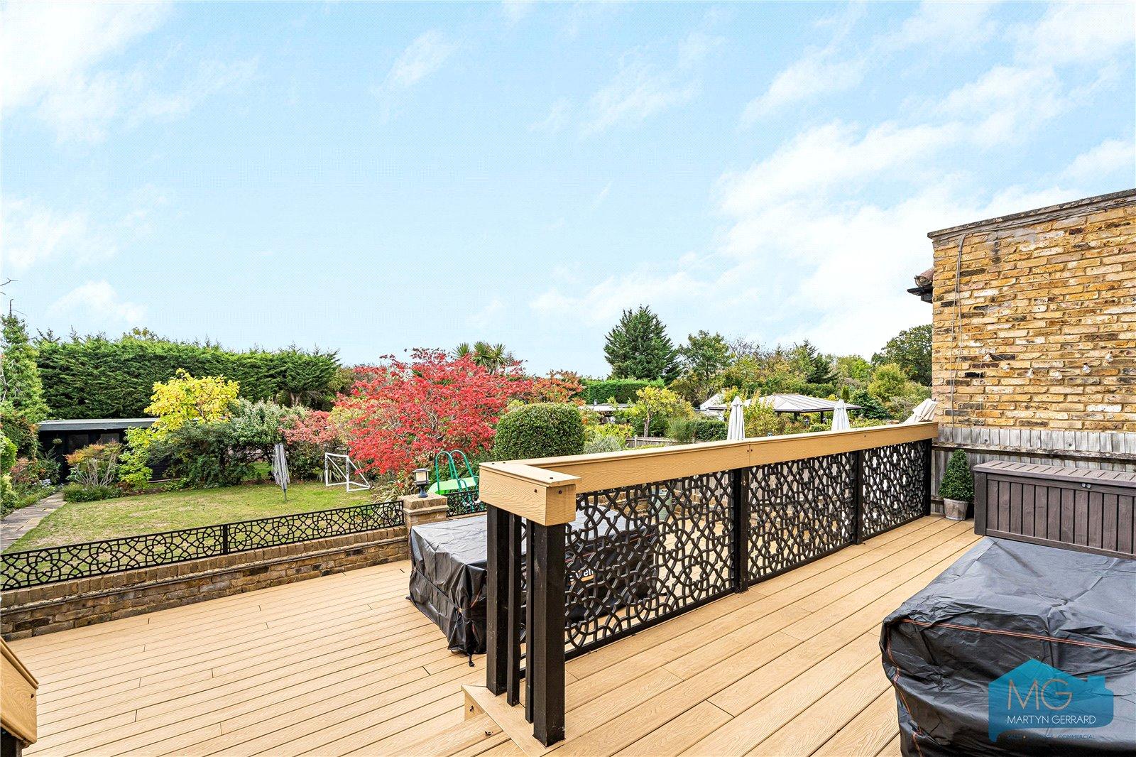 5 bedroom Semi-Detached House for sale - Martyn Gerrard