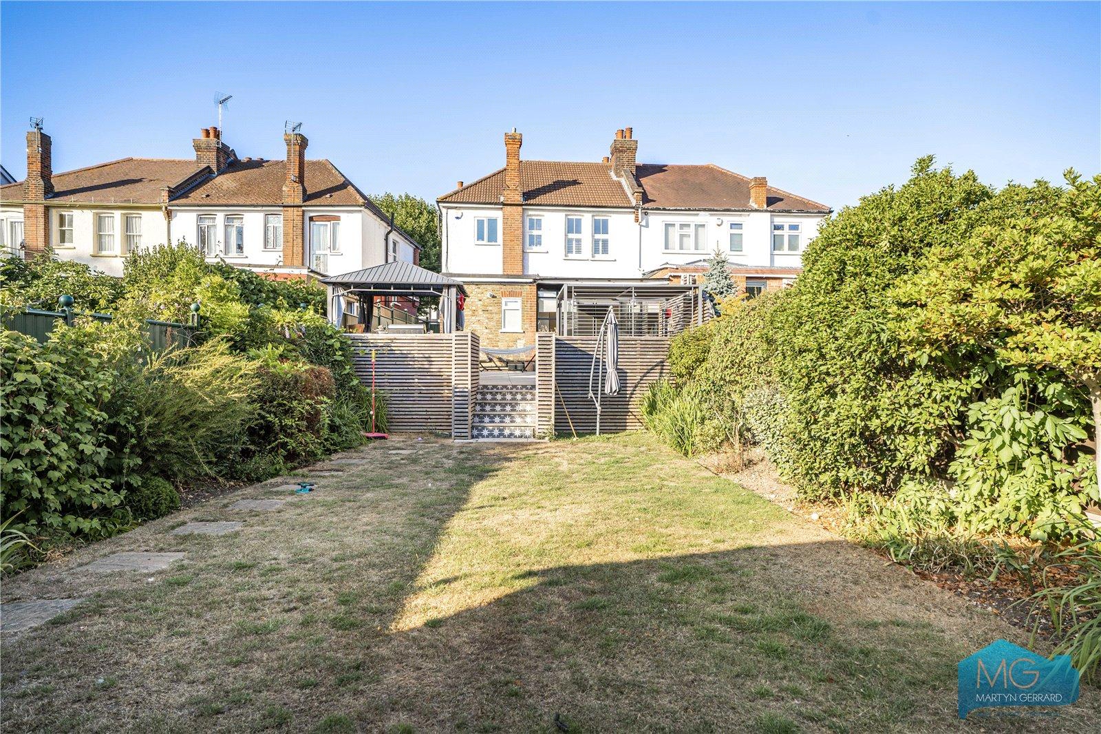 3 bedroom Semi-Detached House for sale - Martyn Gerrard