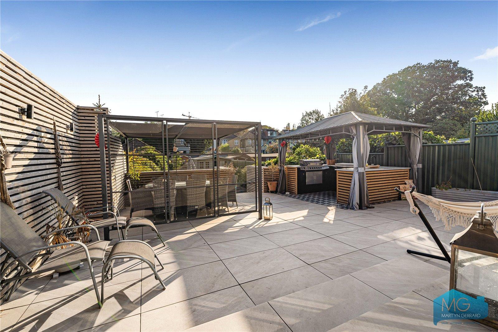 3 bedroom Semi-Detached House for sale - Martyn Gerrard
