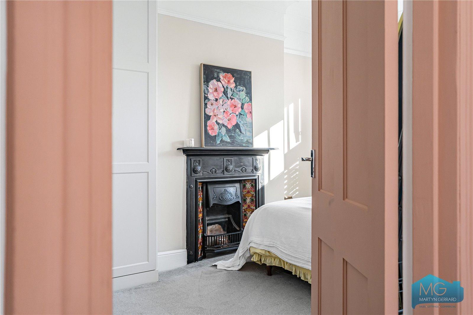 3 bedroom Semi-Detached House for sale - Martyn Gerrard