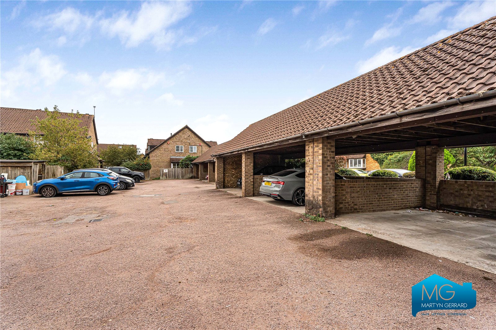 1 bedroom Semi-Detached House to rent - Martyn Gerrard