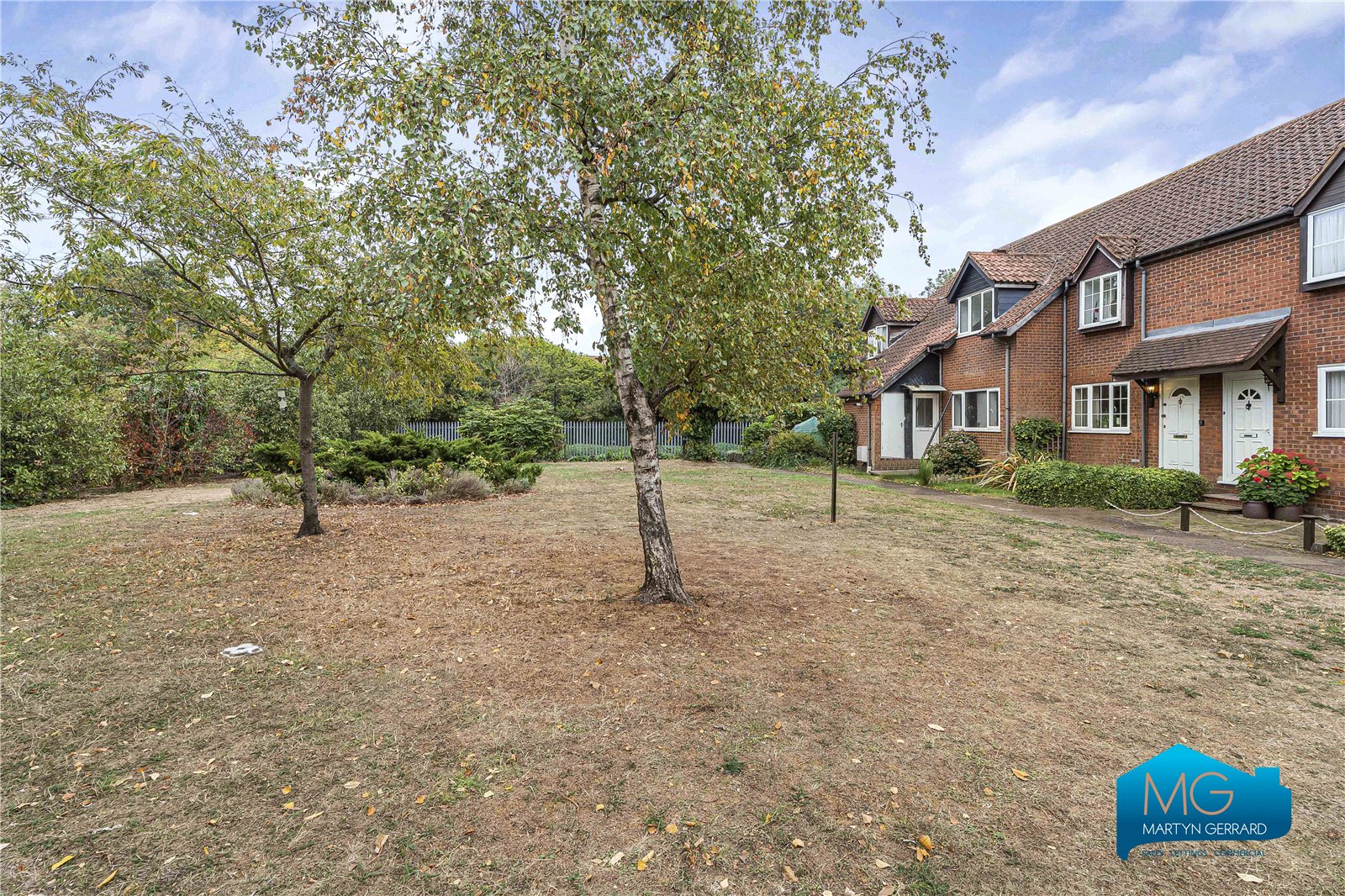 1 bedroom Semi-Detached House to rent - Martyn Gerrard