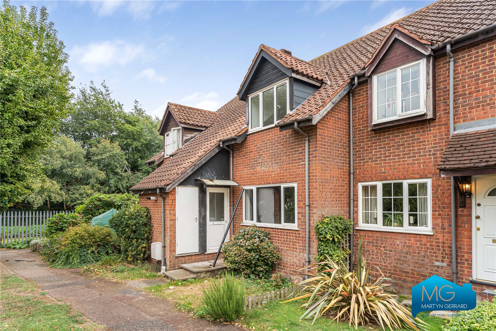 1 bedroom Semi-Detached House to rent - Martyn Gerrard