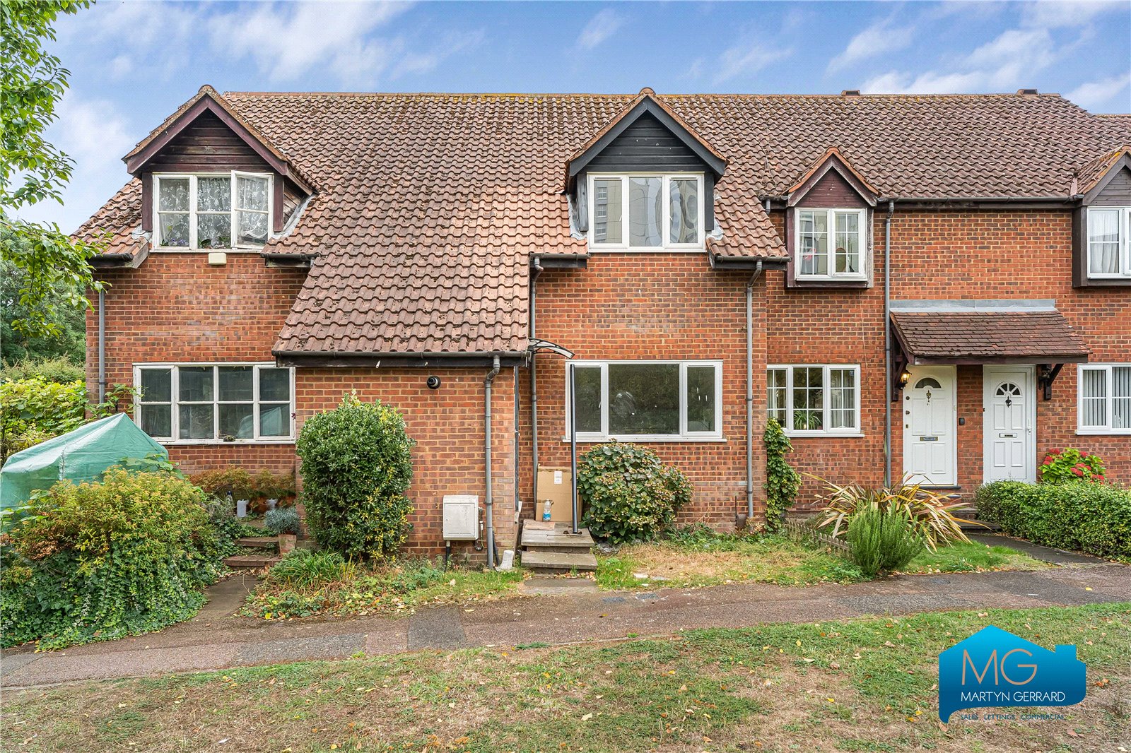 Mahon Close, Enfield, EN1+  - Martyn Gerrard
