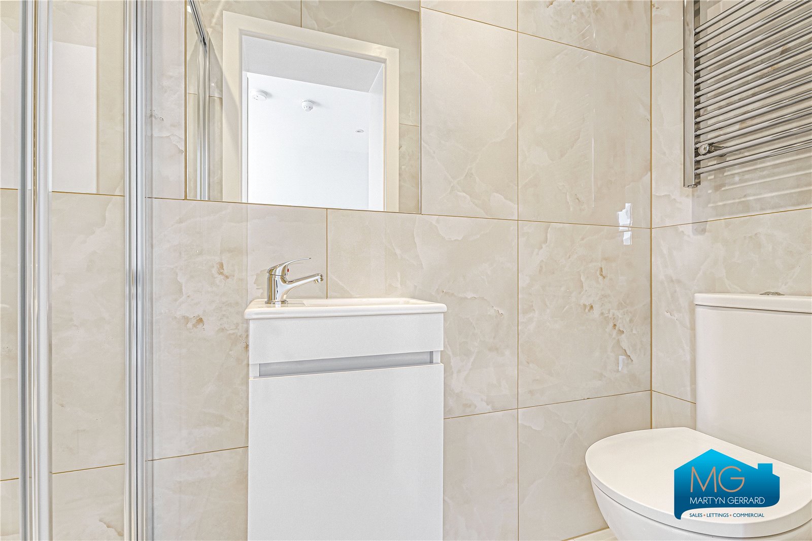 6 bedroom Semi-Detached House to rent - Martyn Gerrard