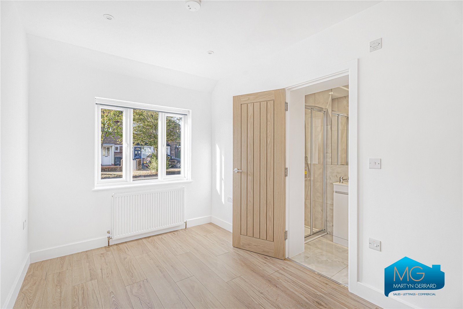 6 bedroom Semi-Detached House to rent - Martyn Gerrard