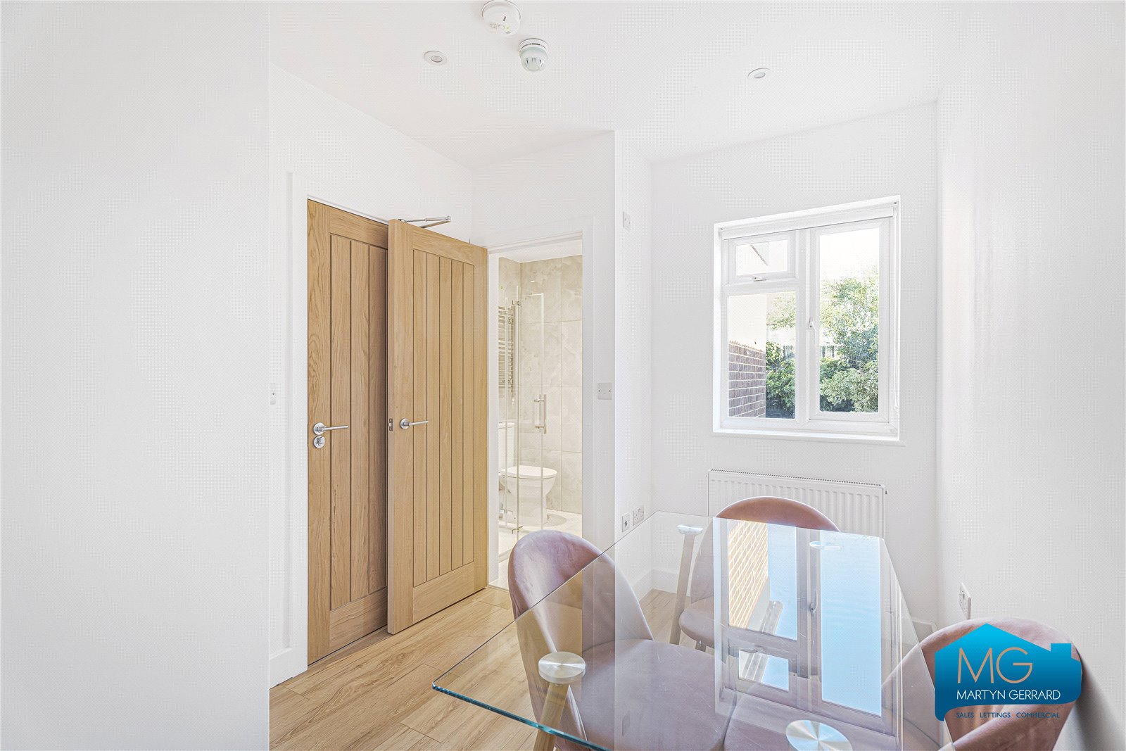 6 bedroom Semi-Detached House to rent - Martyn Gerrard