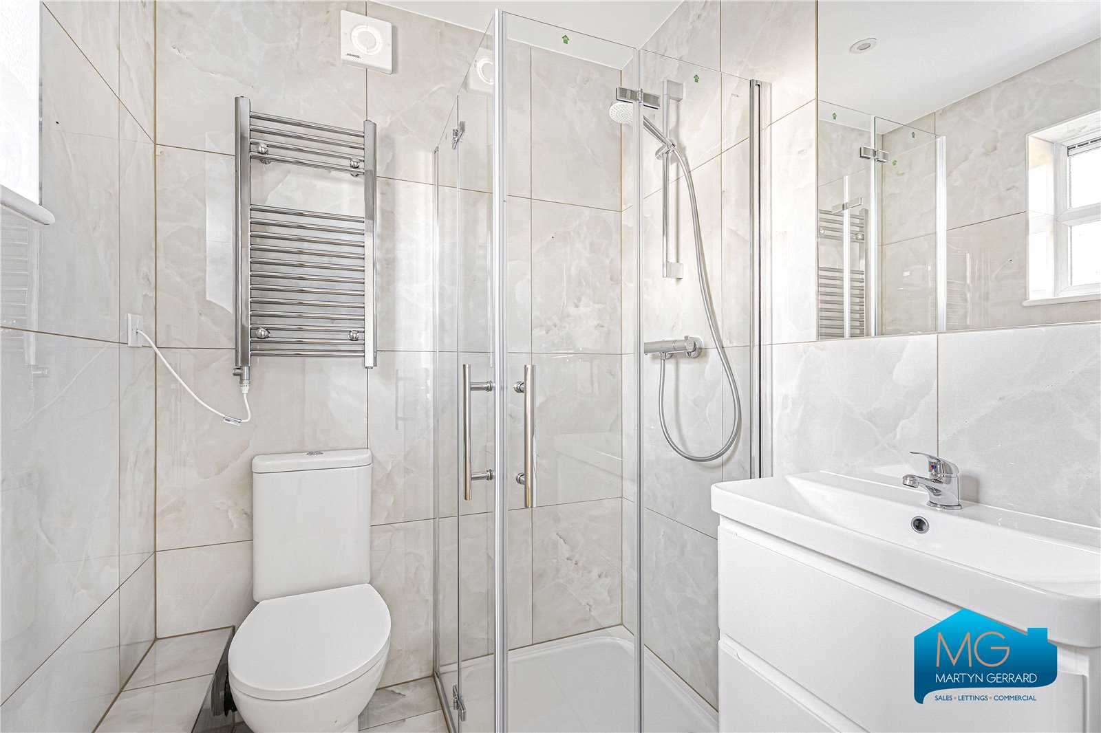 6 bedroom Semi-Detached House to rent - Martyn Gerrard