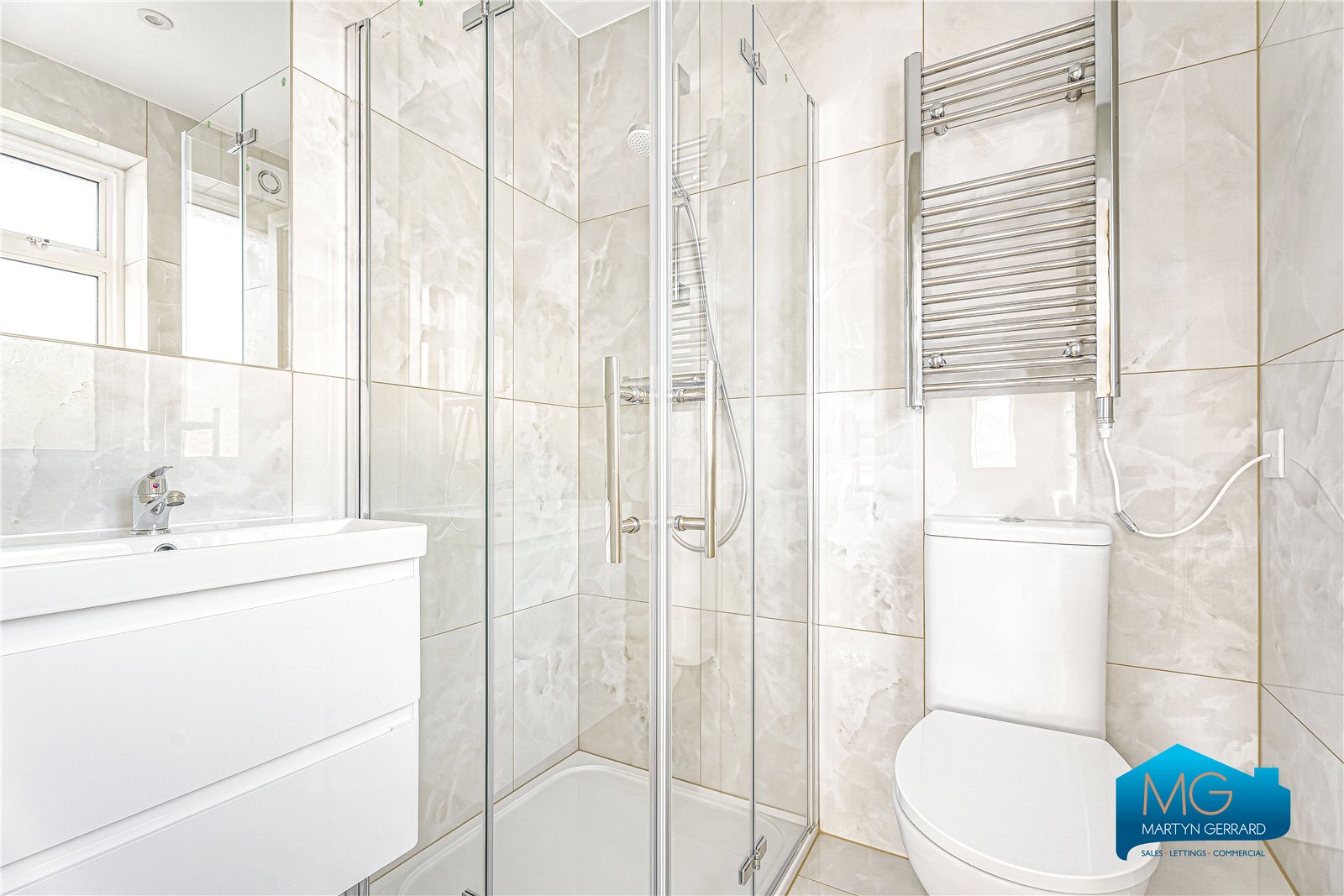 6 bedroom Semi-Detached House to rent - Martyn Gerrard