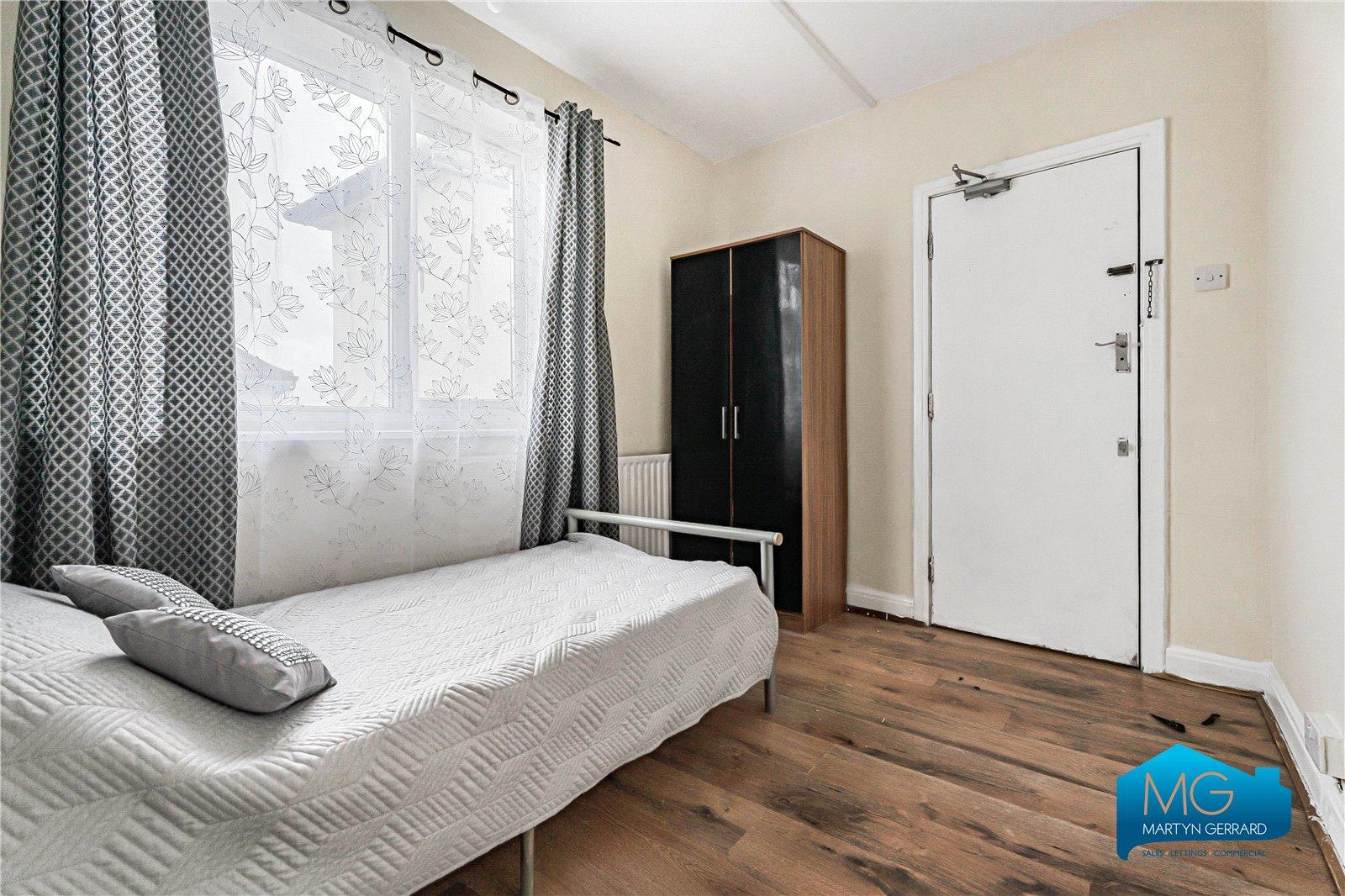 3 bedroom Maisonette to rent - Martyn Gerrard